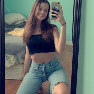 Meet your Posher, Sydney